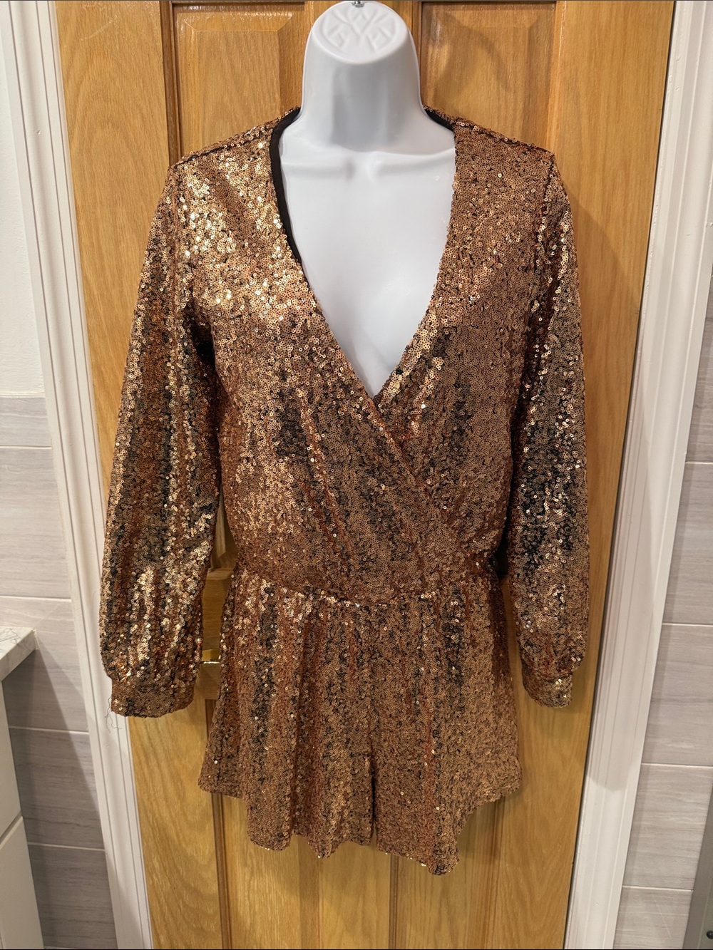 4SI3NNA Bronze Sequin Wrap Long-Sleeve Romper